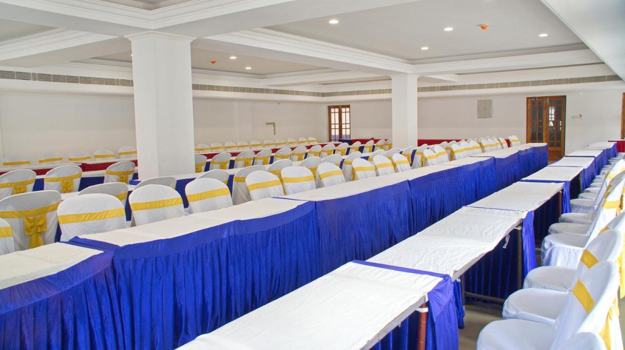 Hotel Malayalee Club Chennai Exterior foto